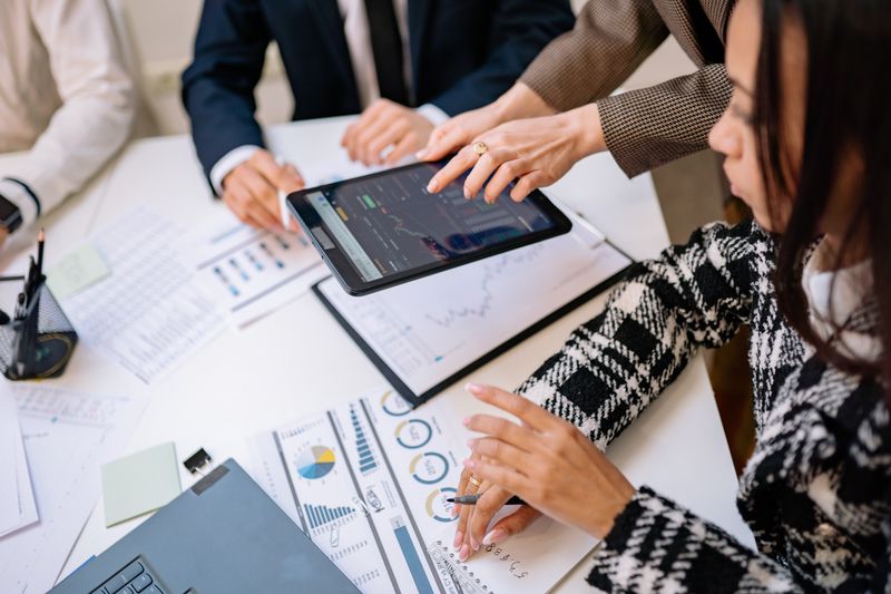 How to Create a Data Dashboard in Excel (Step by Step)