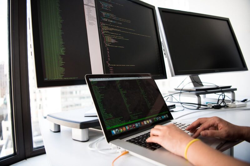 SQL Joins Explained (INNER, LEFT, RIGHT, FULL) with Examples