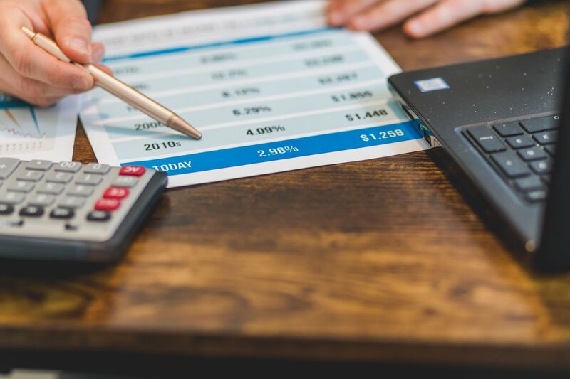 Excel SUMIFS and COUNTIFS: Aggregation That Scales